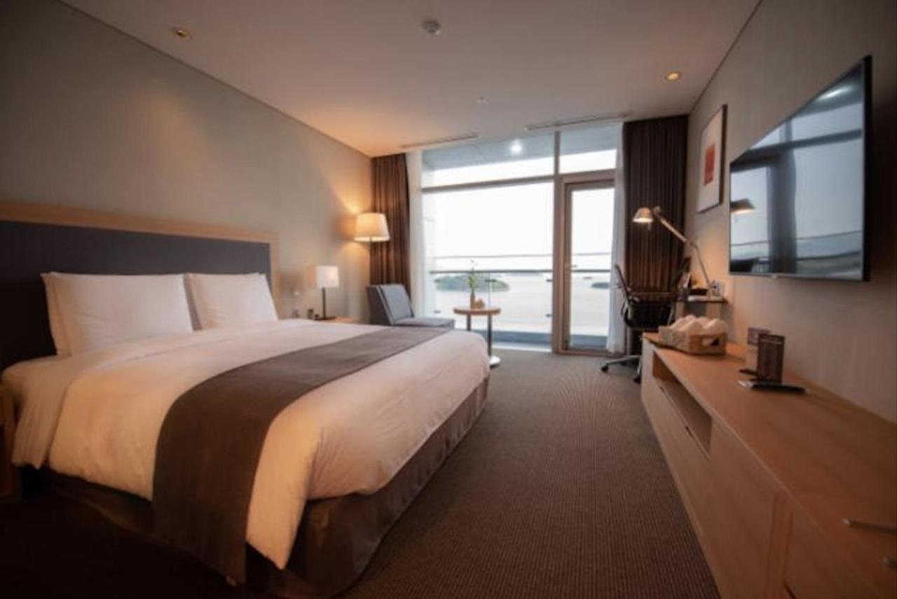 Hidden Bay Hotel Yeosu Exterior photo
