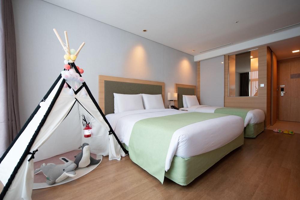 Hidden Bay Hotel Yeosu Exterior photo